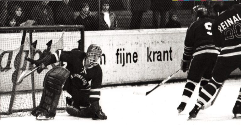 Smoke Eaters · 1980/81