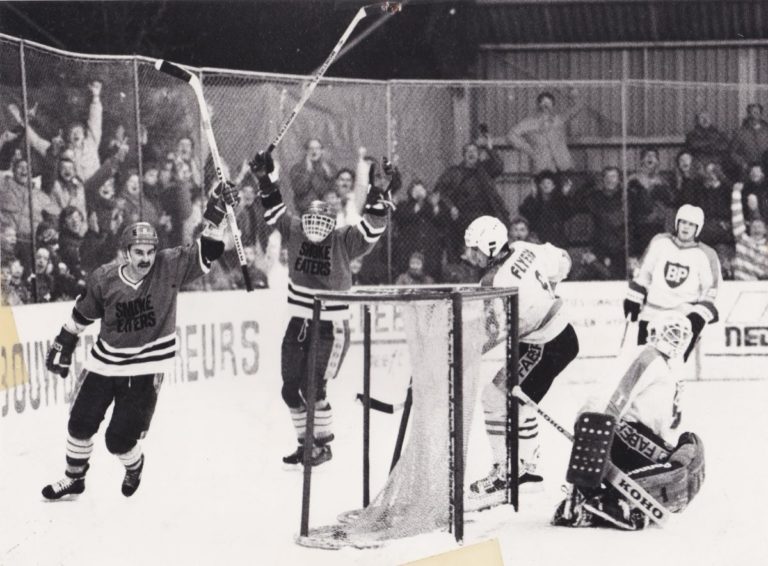 Smoke Eaters · 1986/87