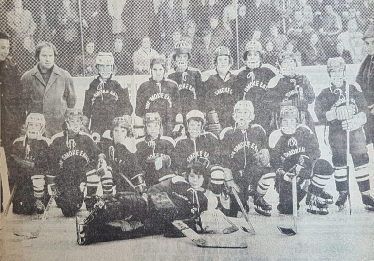 Smoke Eaters · 1975/76