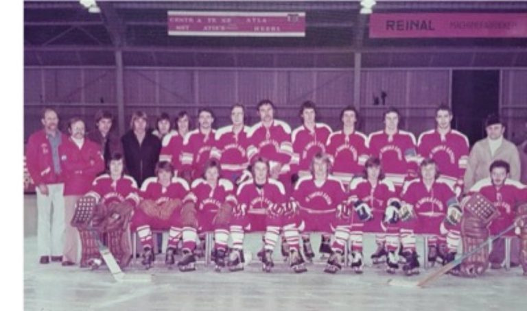 Smoke Eaters · 1975/76