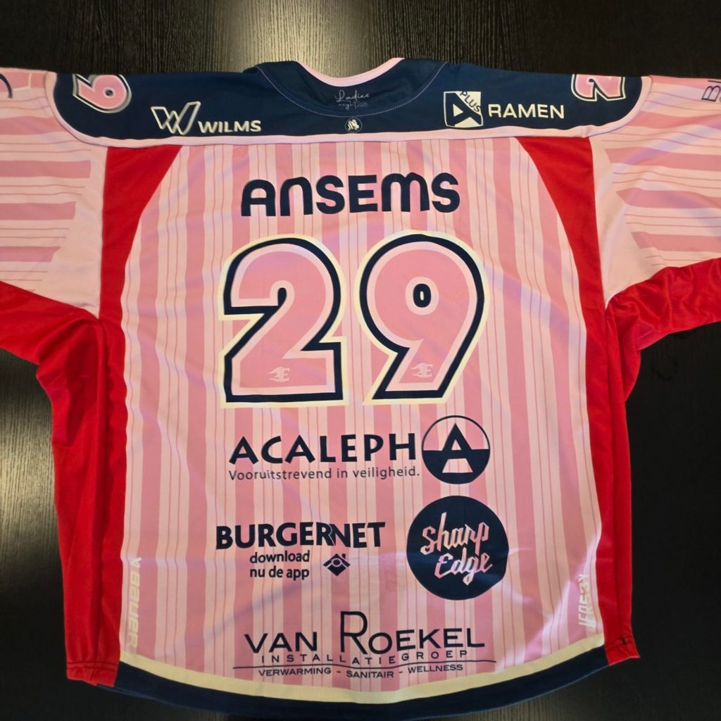 Pinktober-shirt #29 ANSEMS – achterkant